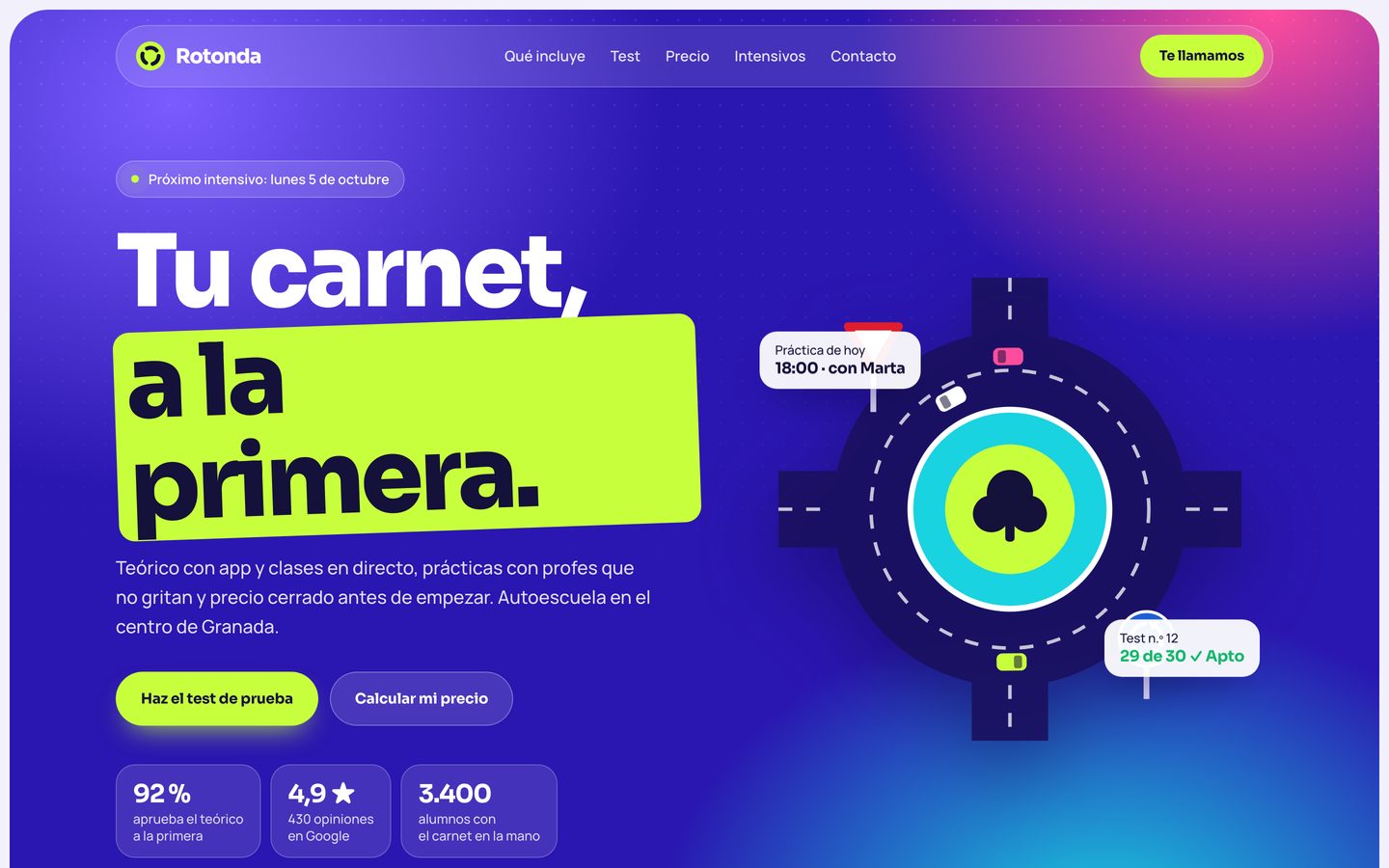 La web de Autoescuela Rotonda en un ordenador